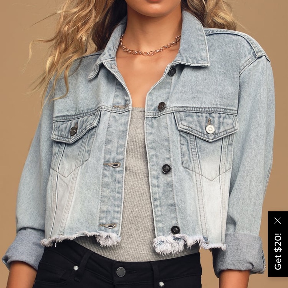 Lulu’s cropped & distressed Jean jacket